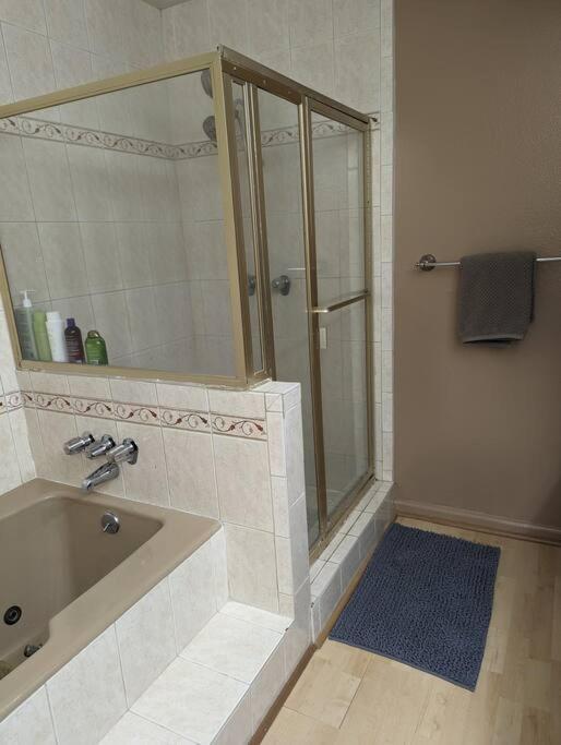 Spacious 2 Bedrooms. Prime Location 洛杉矶 外观 照片